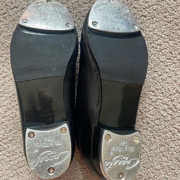 Tap Shoes - Picture 3 of 8